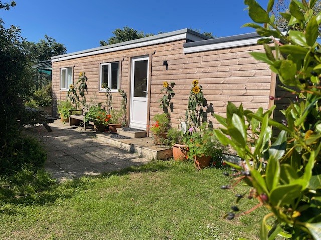 images/la_mer/Header%20image.jpg#joomlaImage://local-images/la_mer/Header image.jpg?width=640&height=480